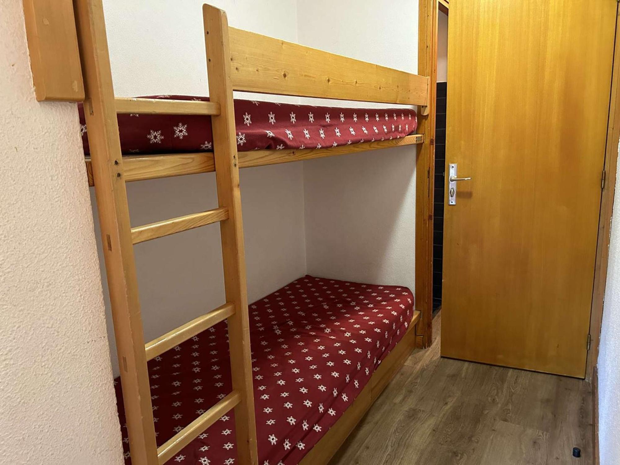Studio 2/4 Pers, Acces Pistes Et Piscine, Proche Commerces, Meribel - Fr-1-180-297 Eksteriør bilde